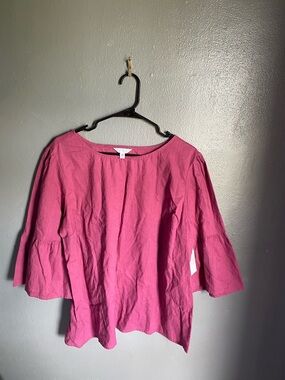 Time and Tru Fuchsia Bell-Sleeve Blouse